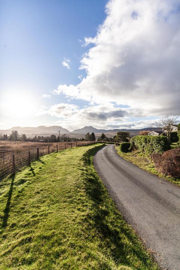 Welsh Retreat 2 Bedroom Log Cabin - Seren Property Trawsfynydd Eksteriør billede
